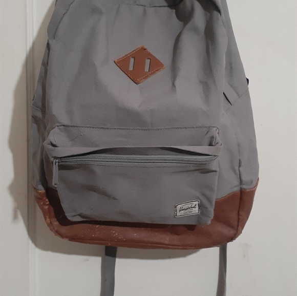 Herschel Backpack - Picture 8 of 8